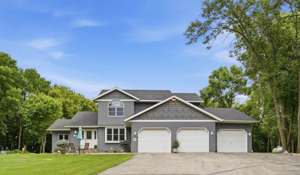 10920 Shore Drive - Photo 1