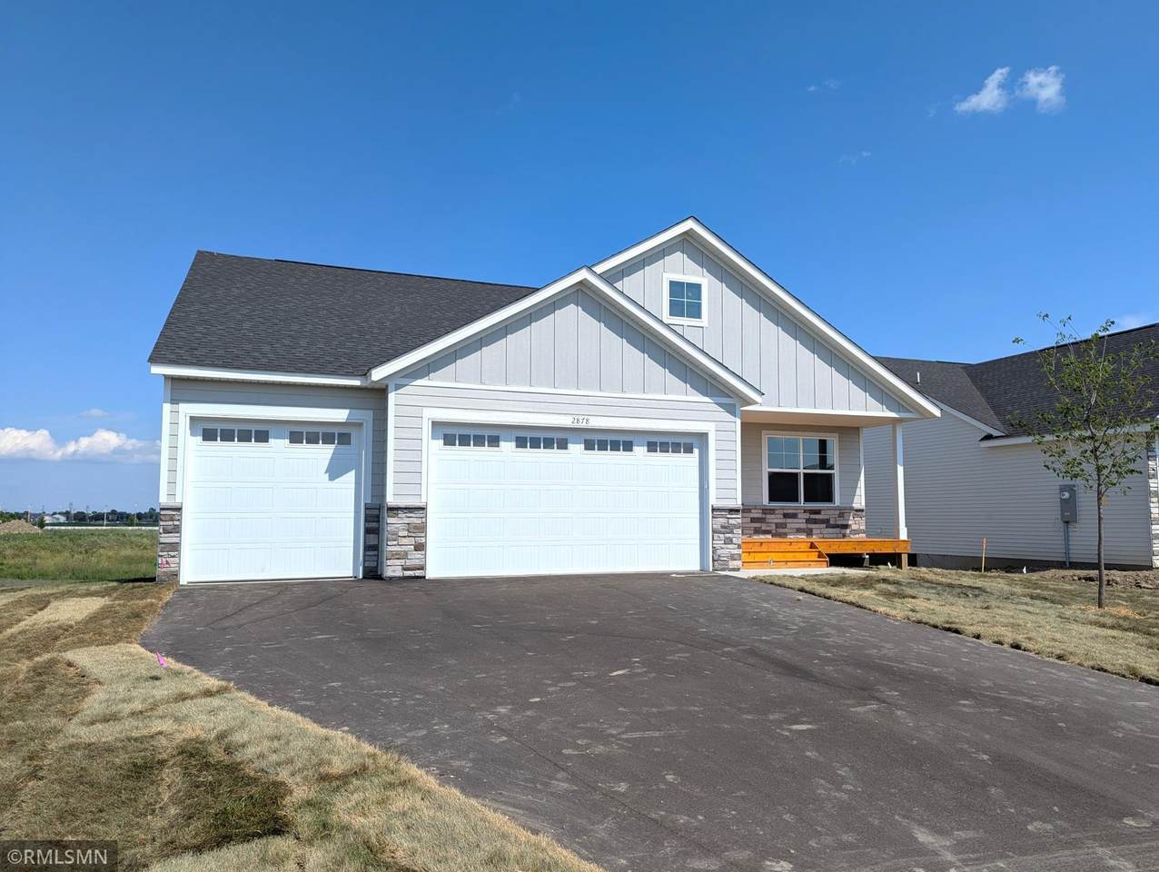 2878 Ivy Avenue - Photo 1