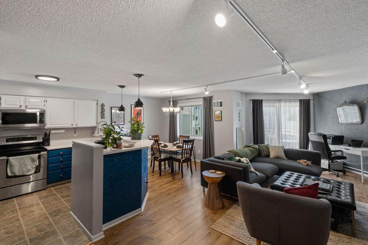 1372 Carling Drive - Photo 1