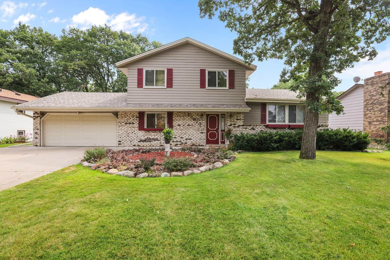 13013 Goodhue Street - Photo 1