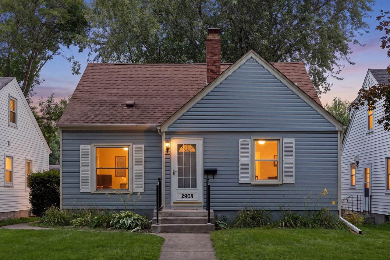 2908 Hampshire Avenue - Photo 1
