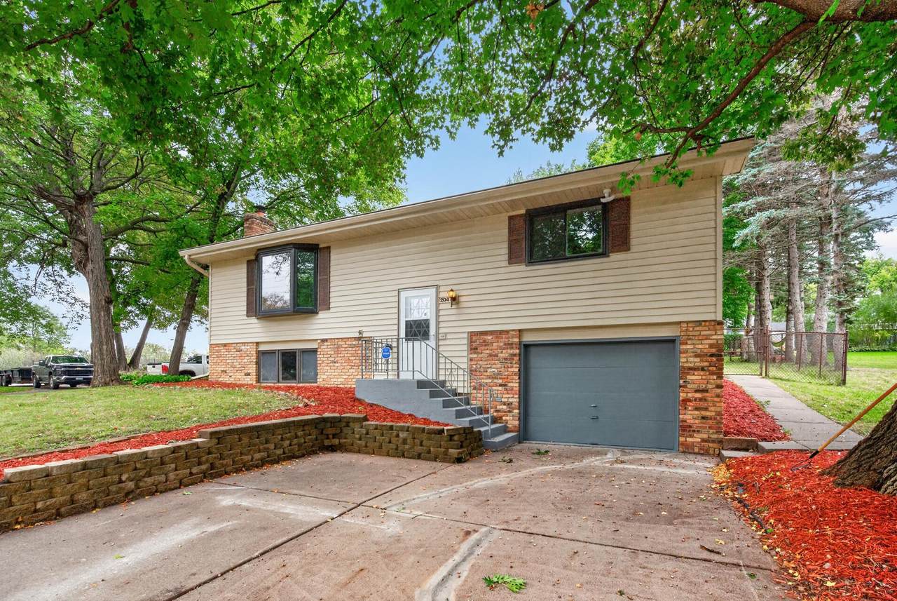 204 7th Street - Photo 1