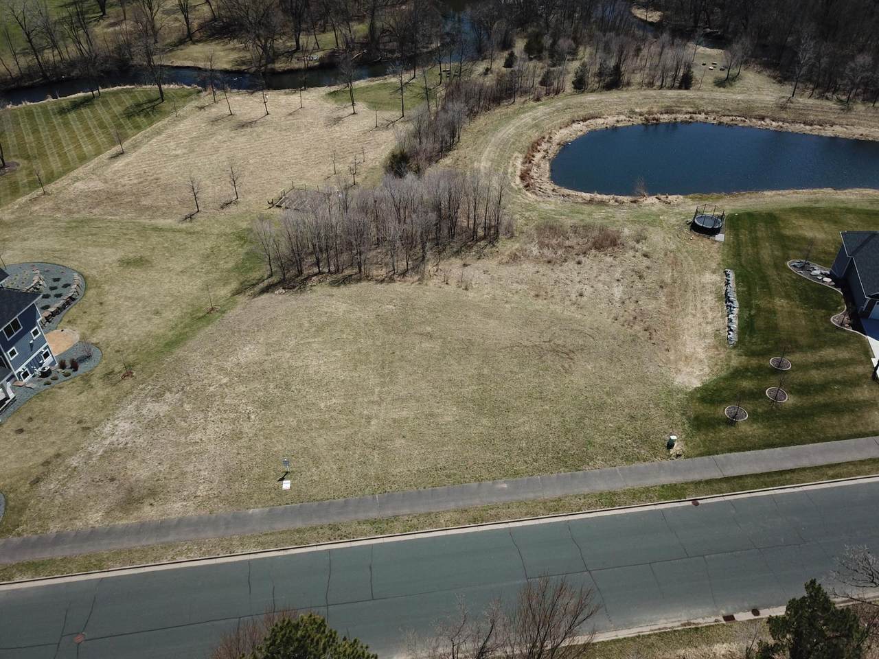1643 River Shore Drive - Photo 1