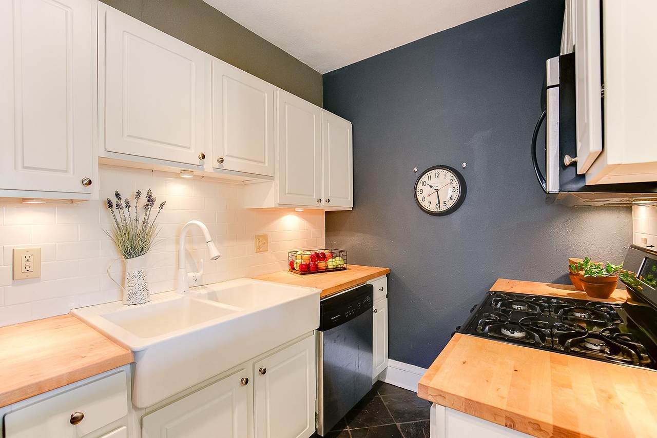 1820 1st Avenue - Photo 1