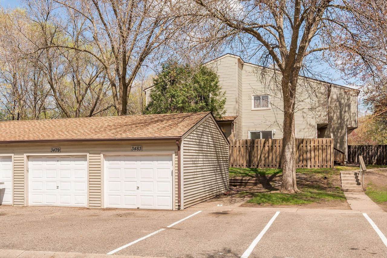 3479 Greenwood Court - Photo 1