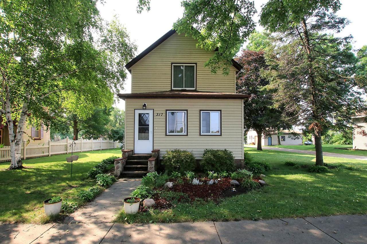 317 Cleveland Street - Photo 1