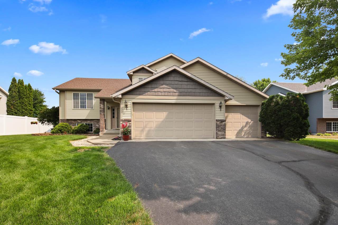 1017 4th Street - Photo 1