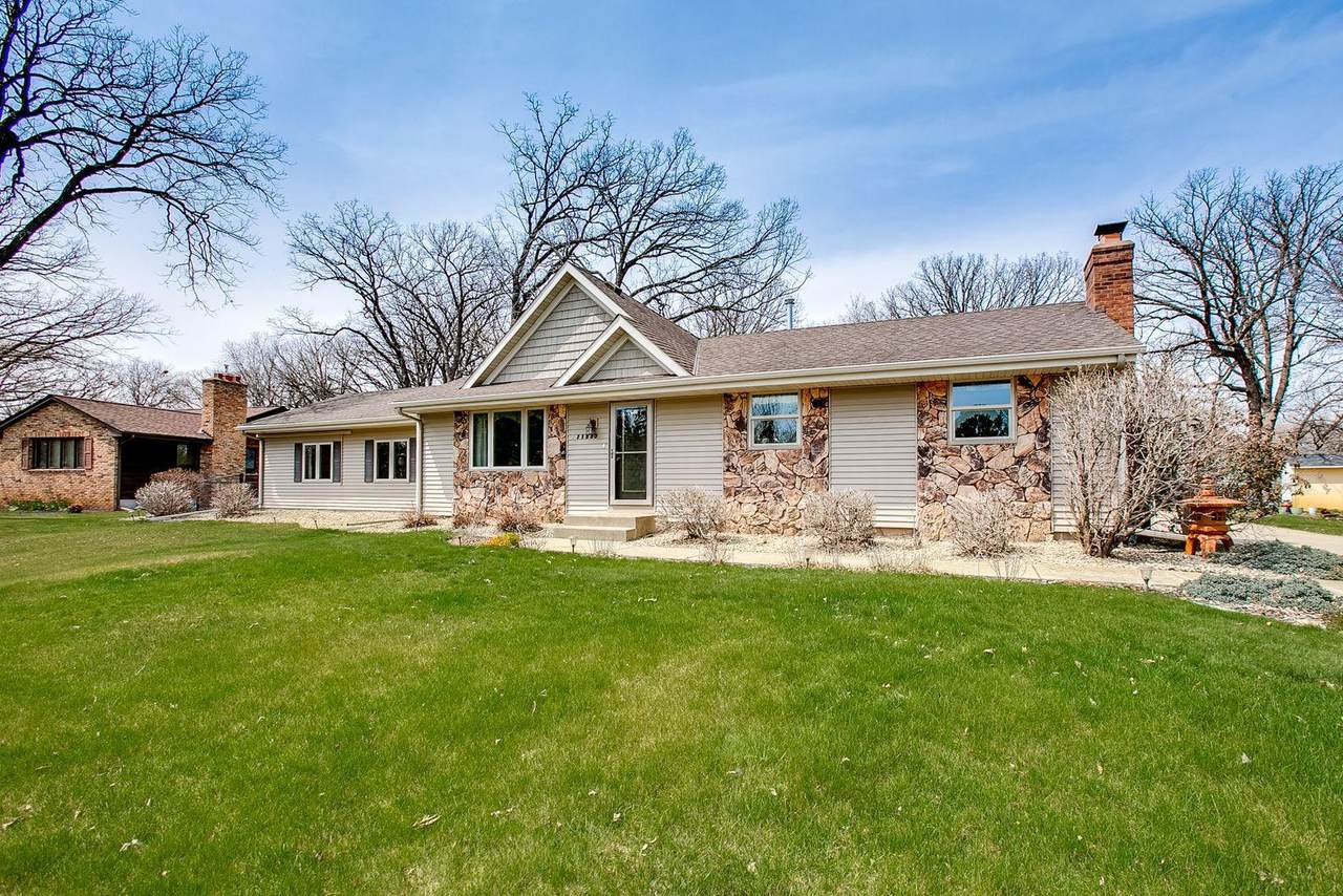 11333 Welcome Avenue - Photo 1