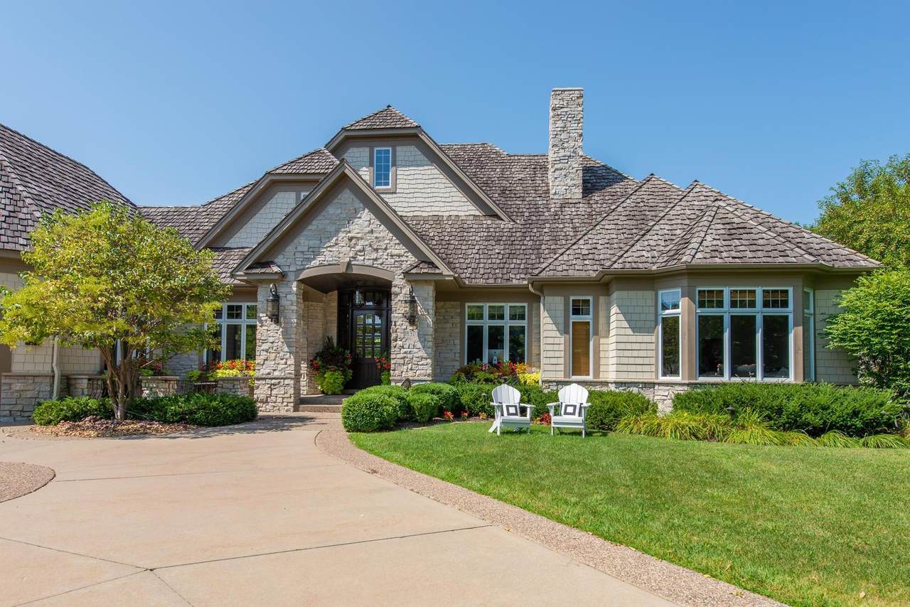 18370 Nicklaus Way - Photo 1