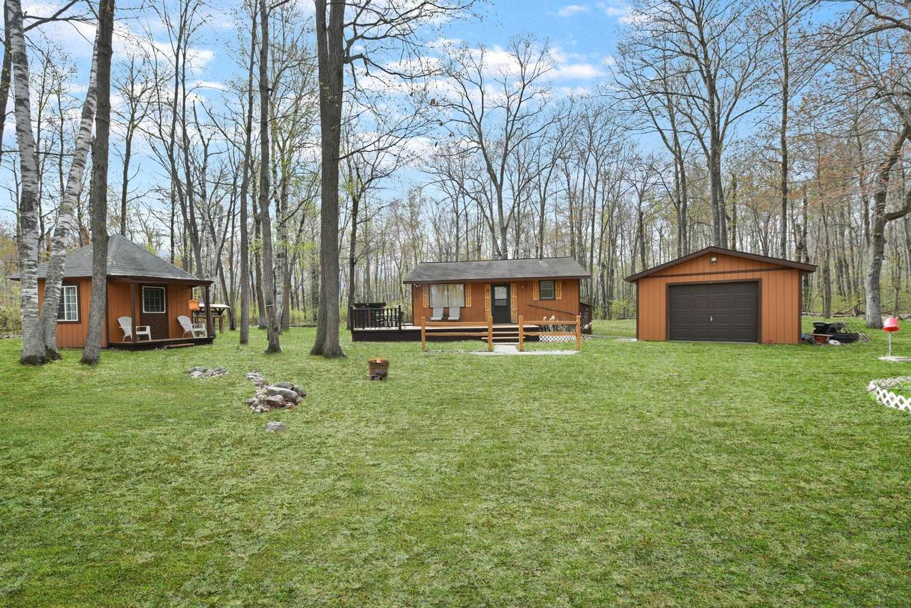 8016 Meadow Lake Road - Photo 1