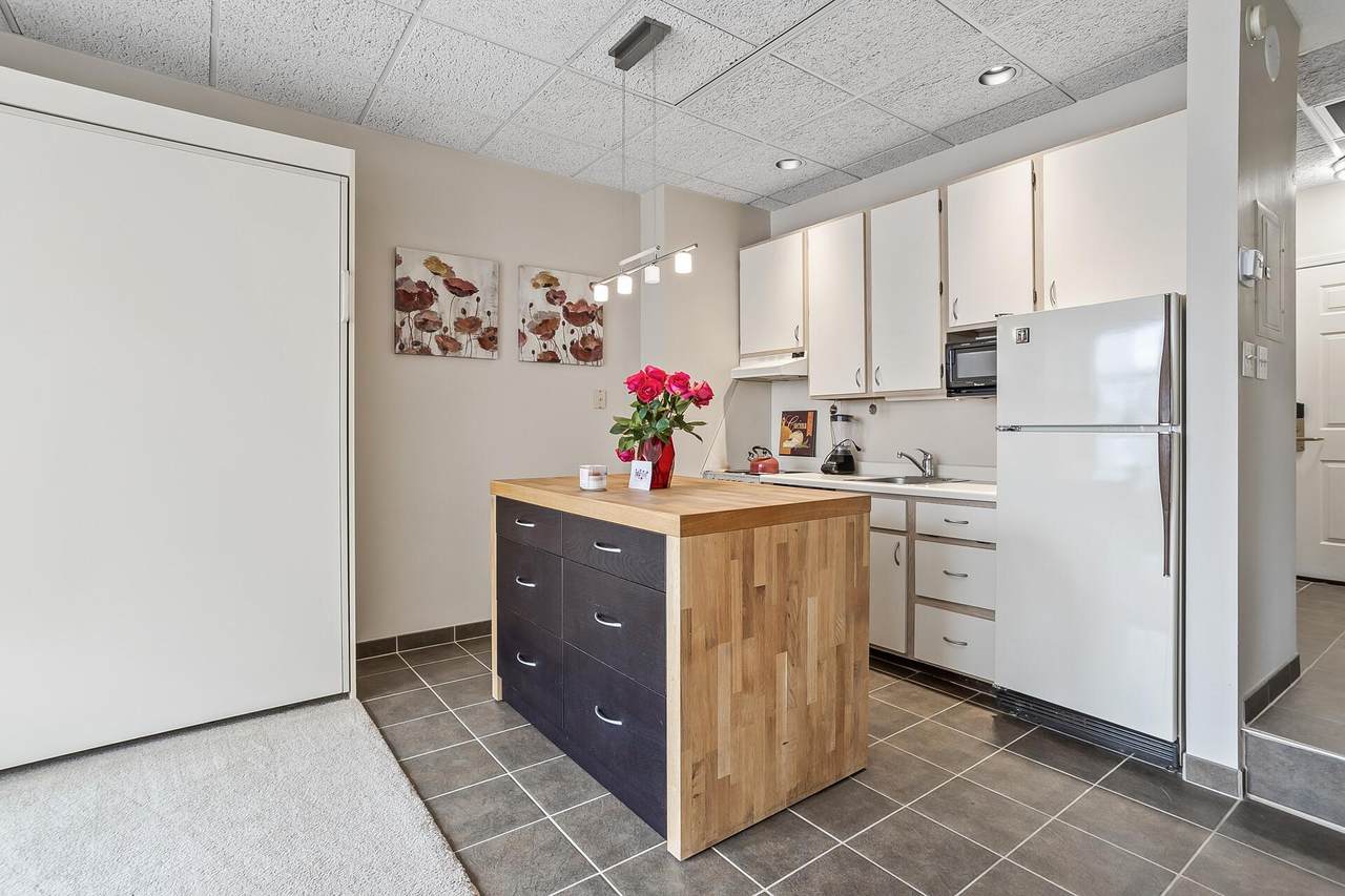 431 7th Street - Photo 1
