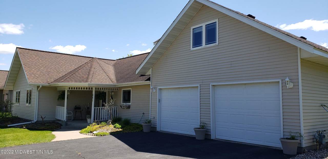 661 South Shore Drive - Photo 1