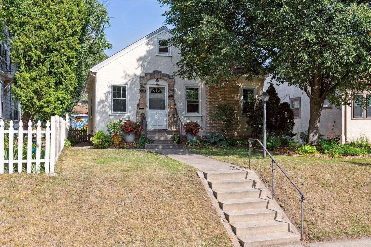 5337 Elliot Avenue - Photo 1