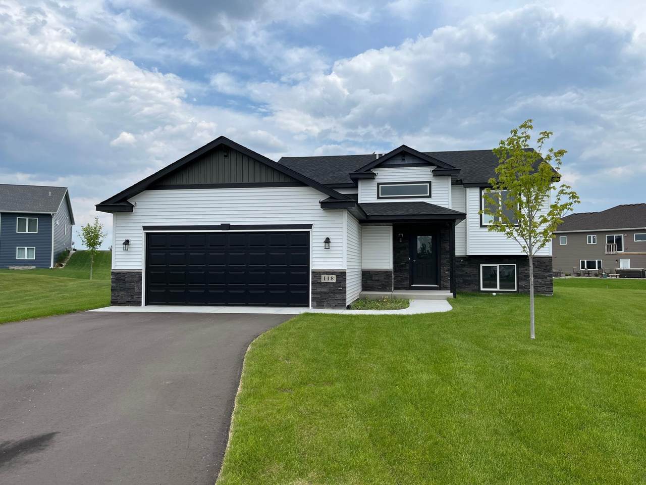 118 Collina Circle - Photo 1