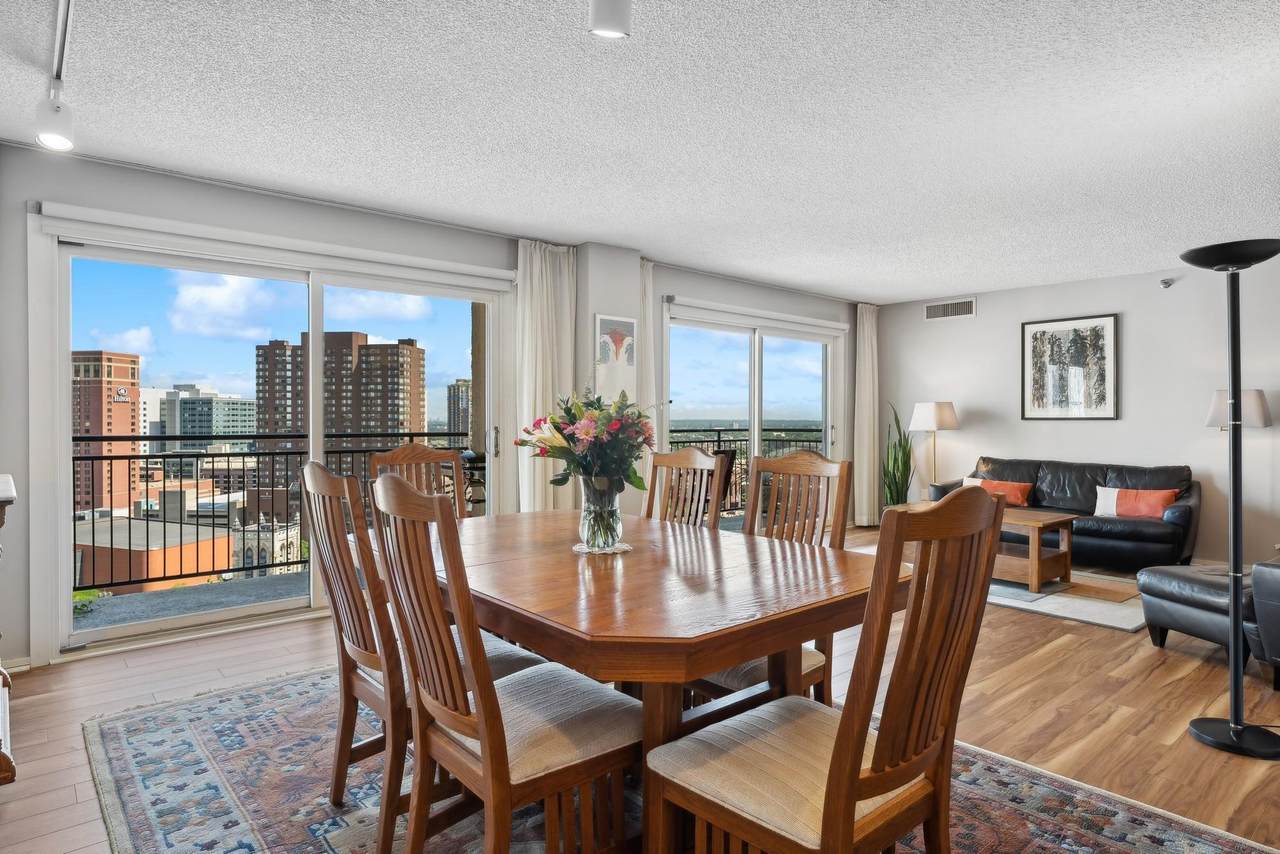 1225 Lasalle Avenue - Photo 1