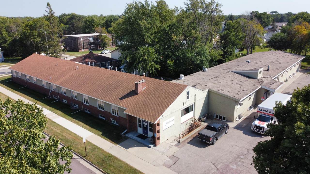965 Mcmillan Street - Photo 1