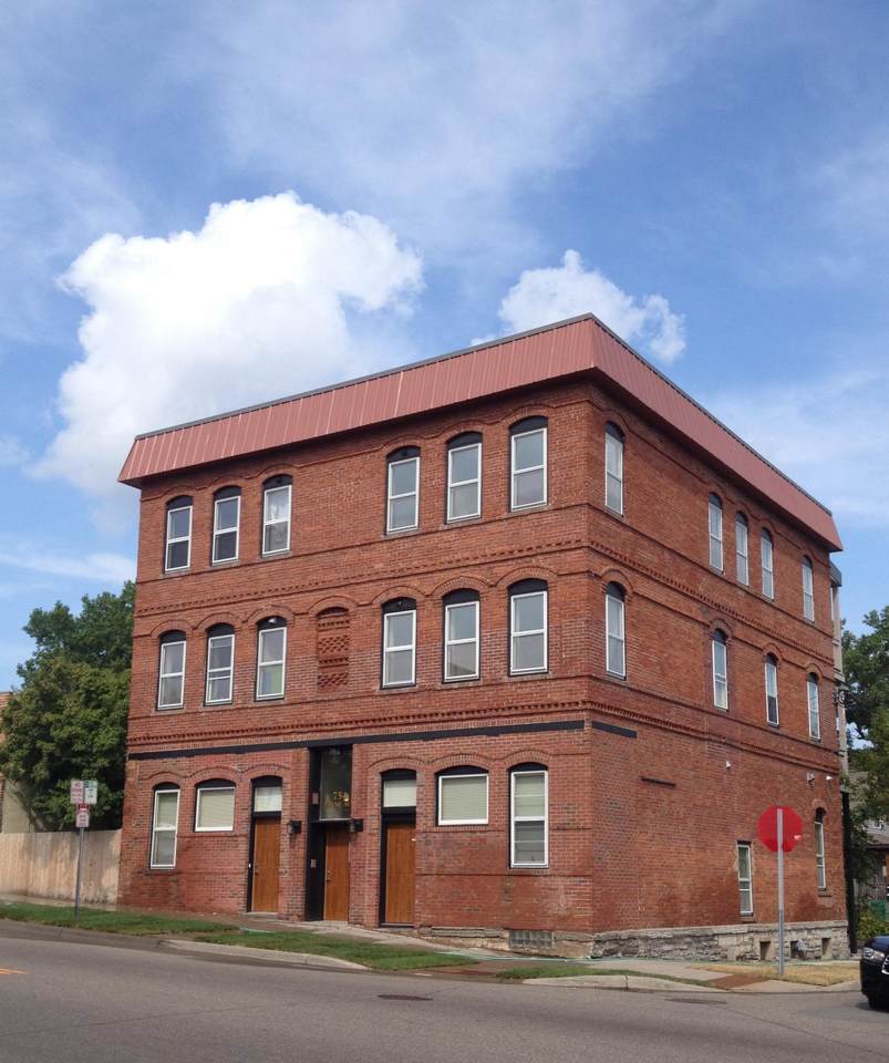 754 Payne Avenue - Photo 1
