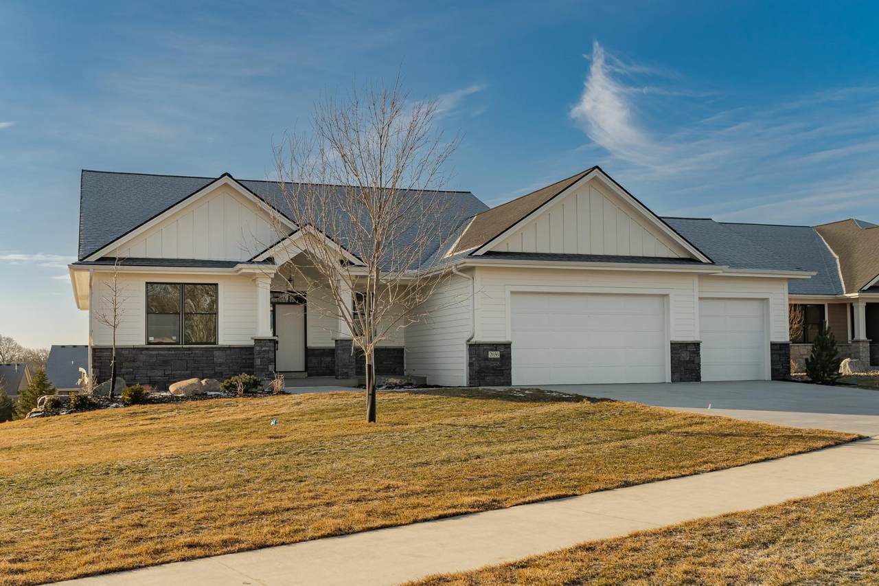 2656 Bentley Drive - Photo 1