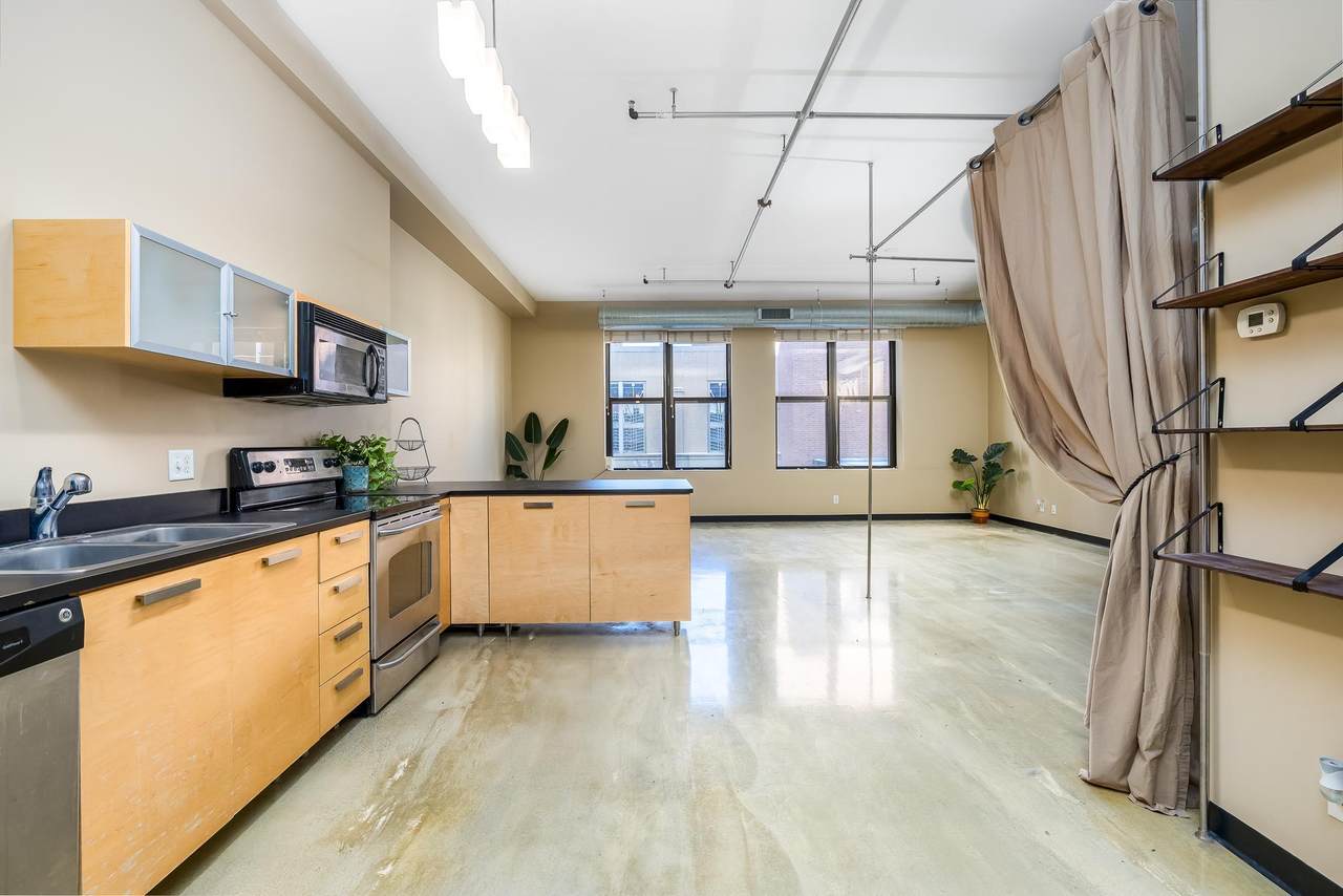 350 Saint Peter Street - Photo 1