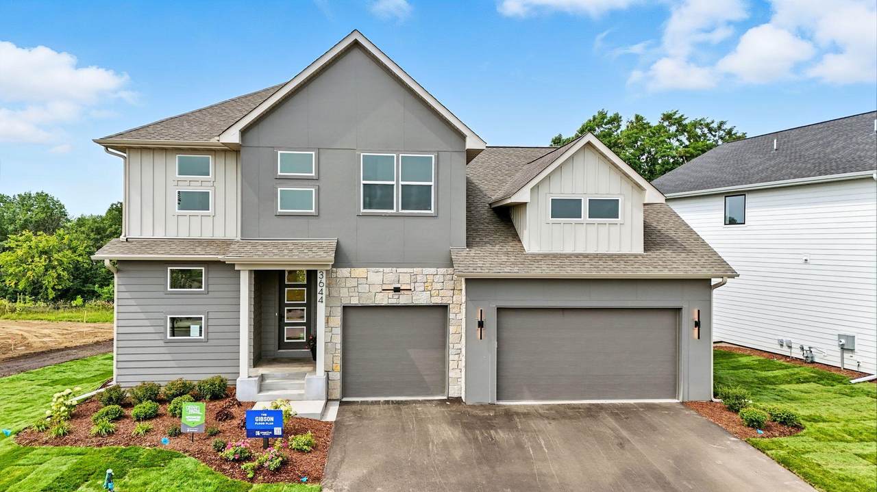 3644 Knightsbridge Lane - Photo 1