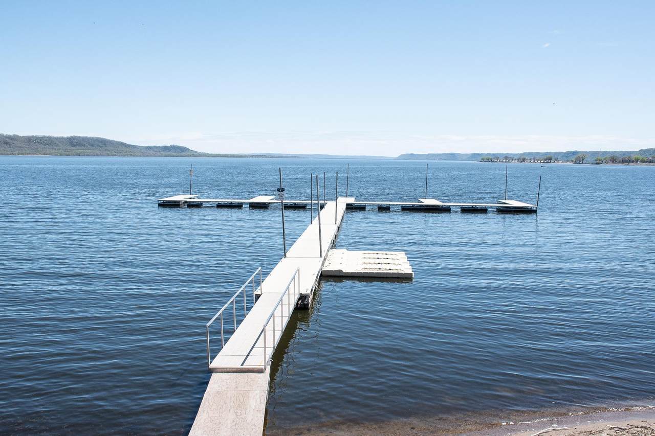 1702 Lakeshore Drive - Photo 1