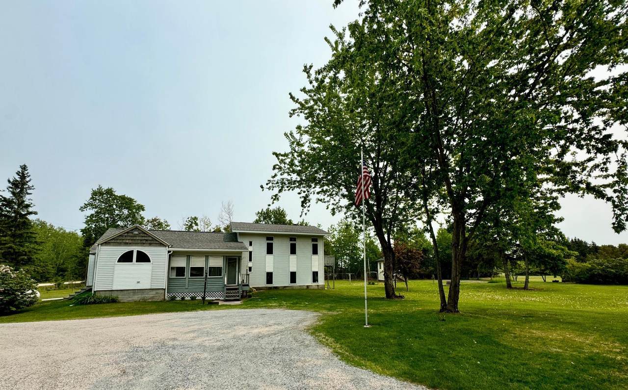 57058 350th Street - Photo 1