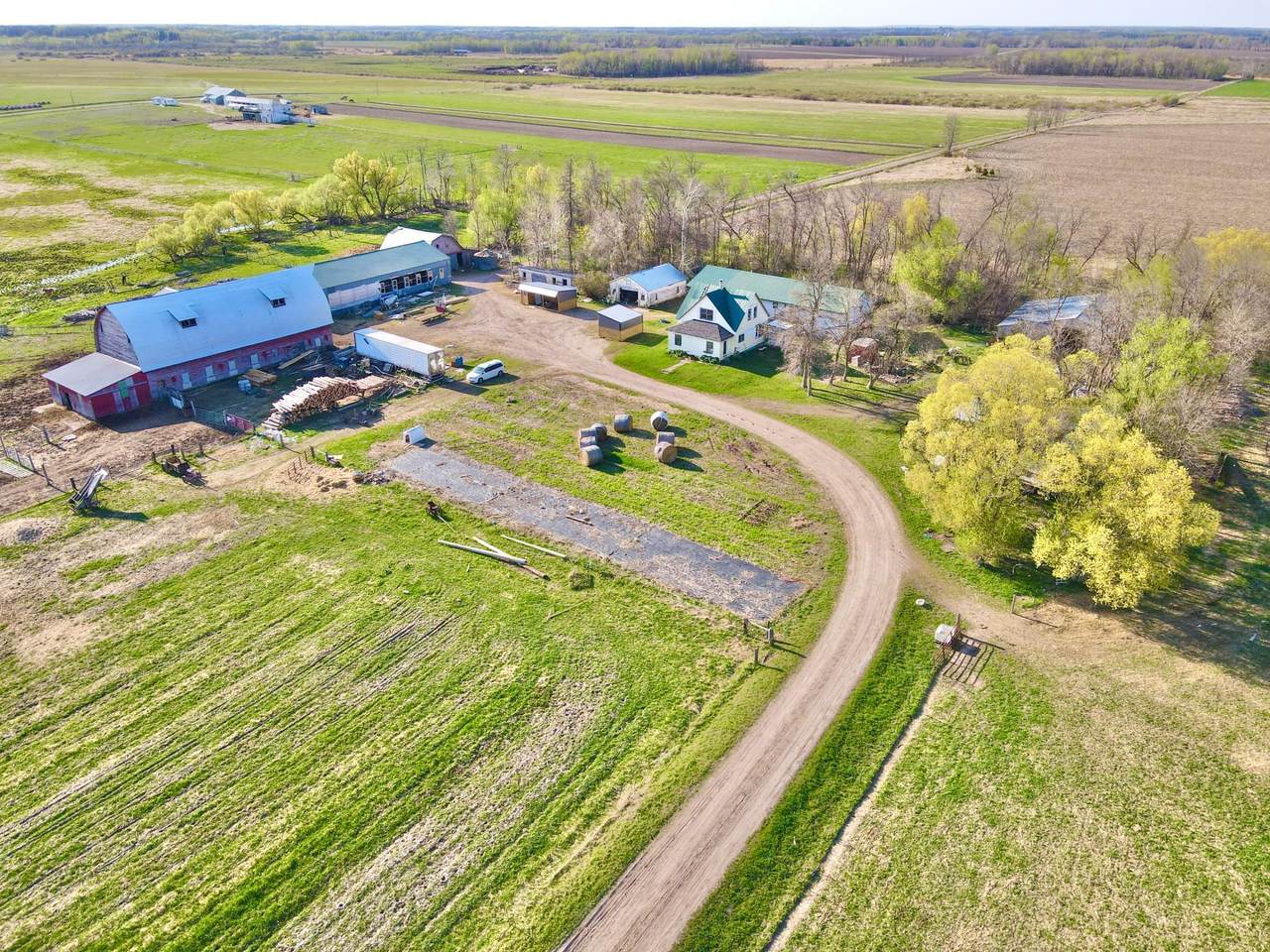 62309 425th Street - Photo 1