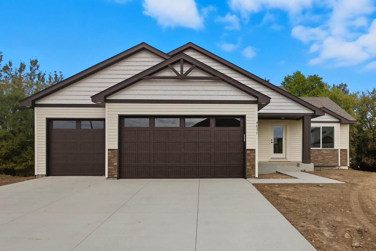 4631 9th Street - Photo 1