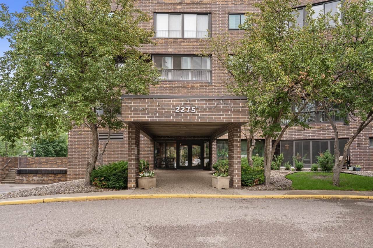 2275 Youngman Avenue - Photo 1