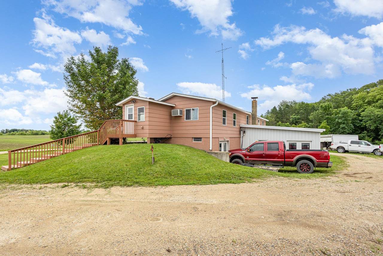 5548 130th Street - Photo 1