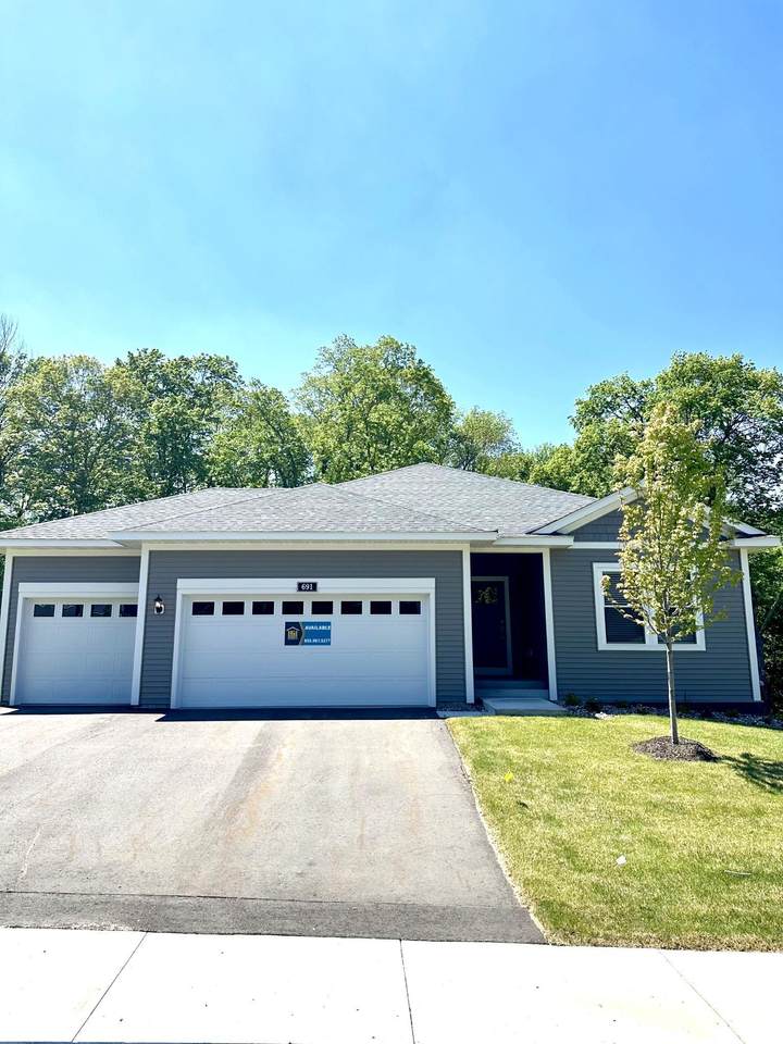 691 Aspen Lane - Photo 1