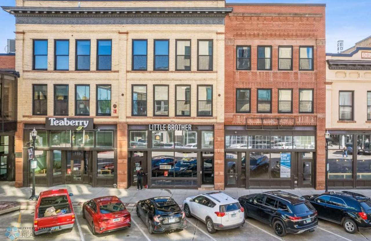 117 Broadway - Photo 1