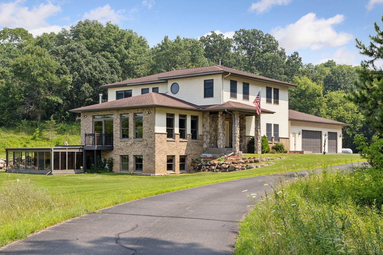 241A Glen Circle - Photo 1