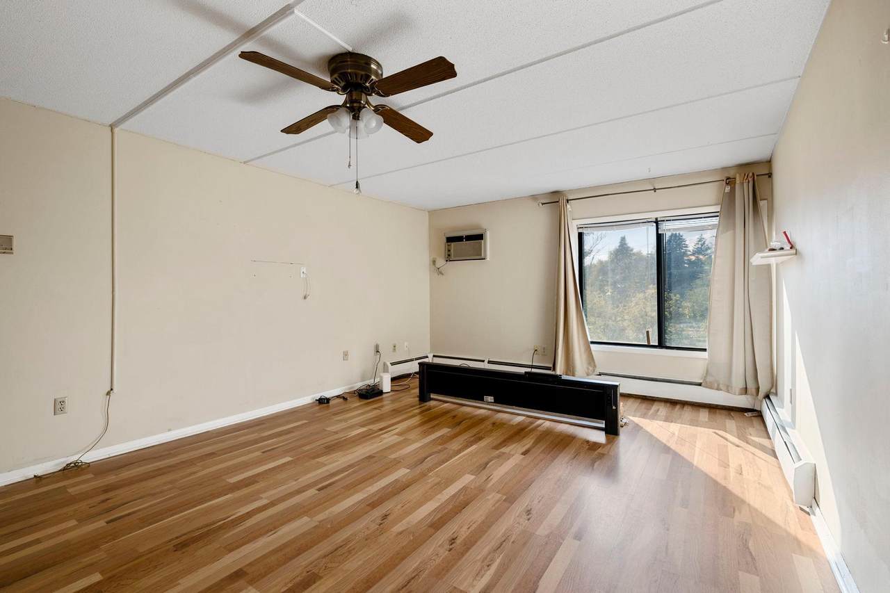 329 Geneva Avenue - Photo 1