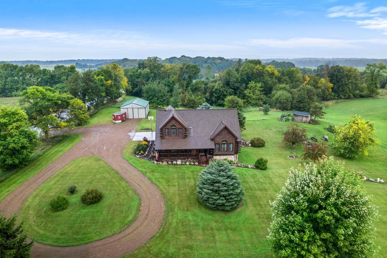 2419 230th Avenue - Photo 1