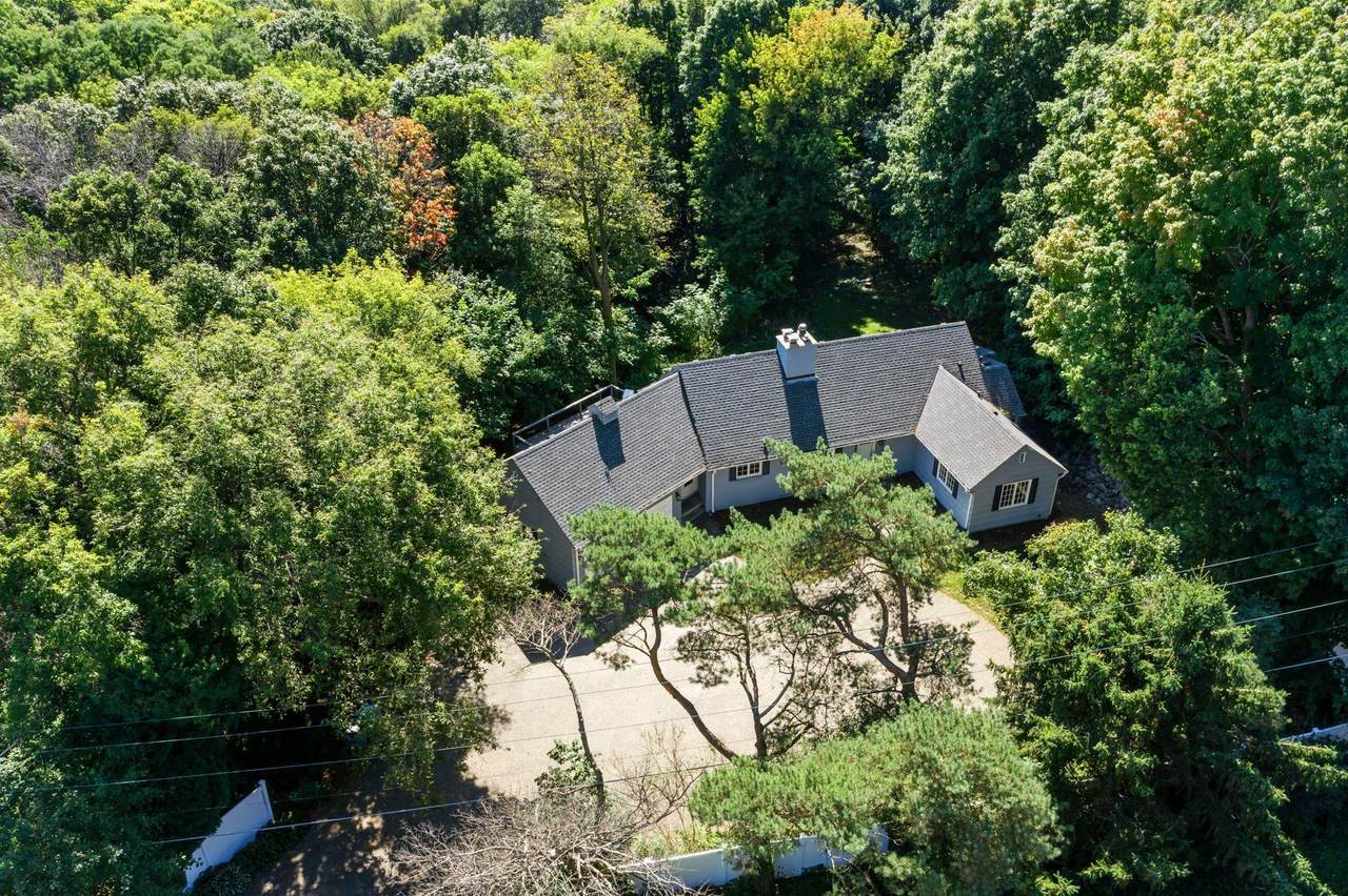 18505 Minnetonka Boulevard - Photo 1