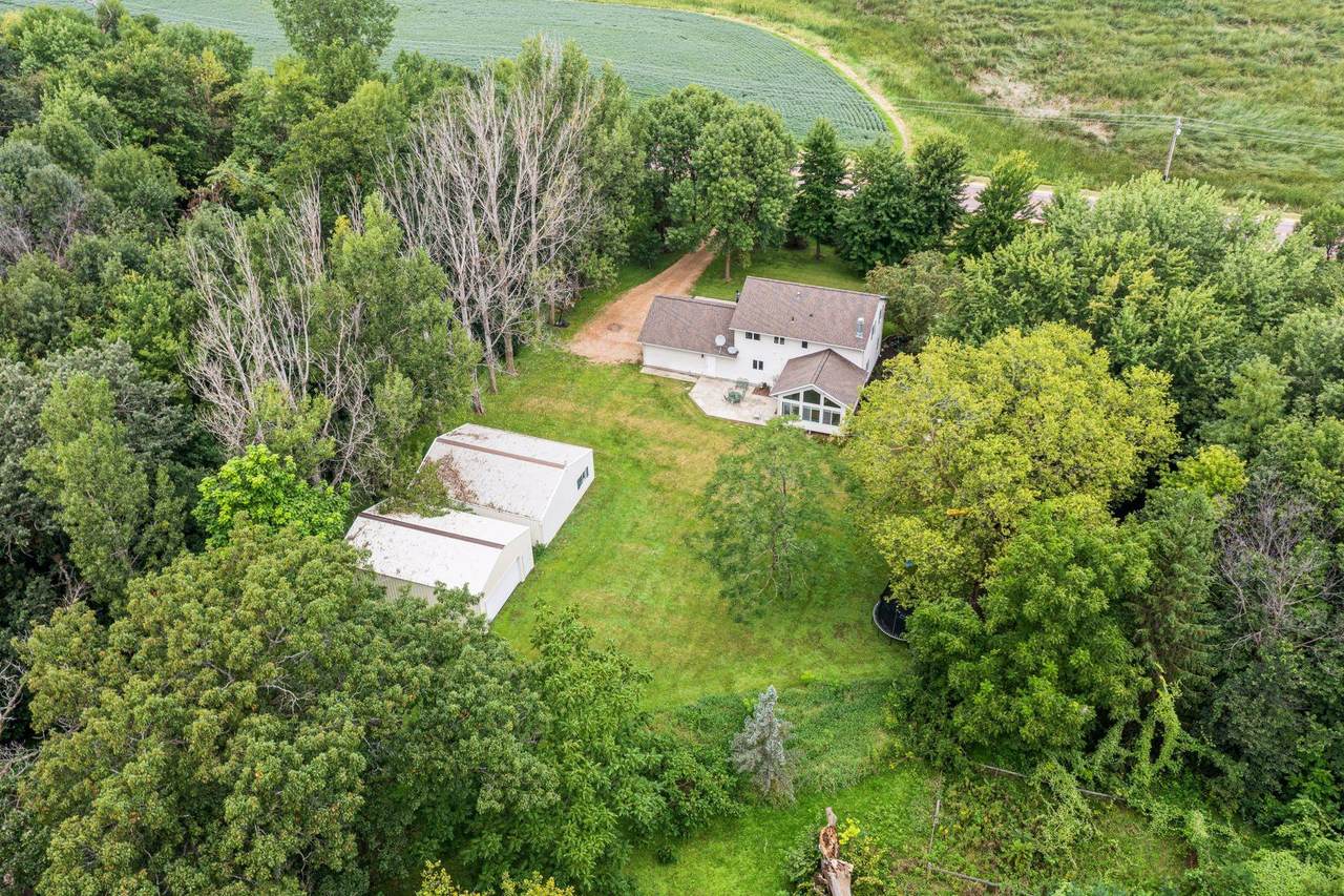 16355 320th Street - Photo 1