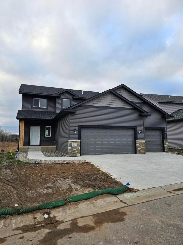 971 45th Avenue - Photo 1