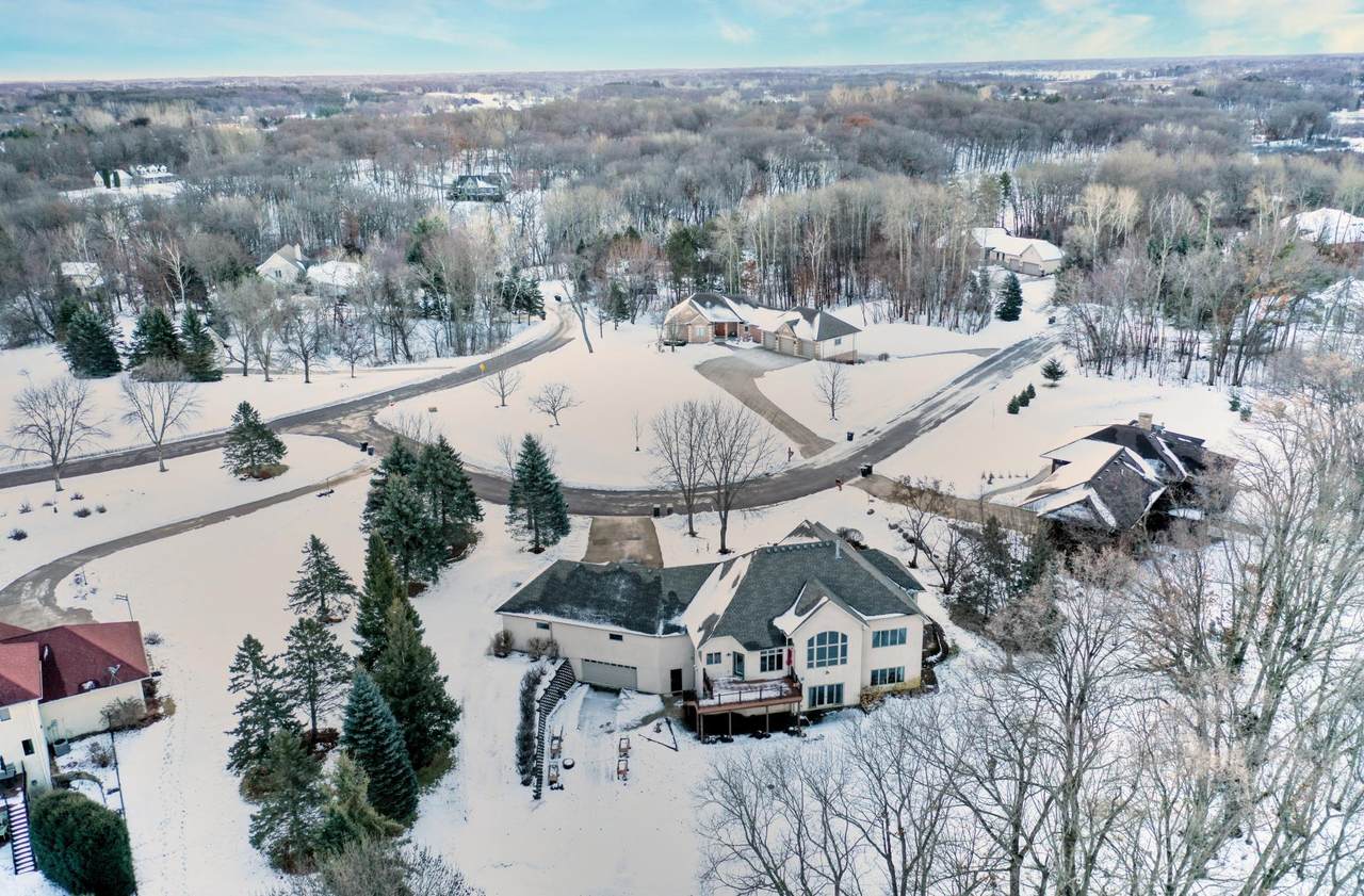 8186 Ideal Court - Photo 1