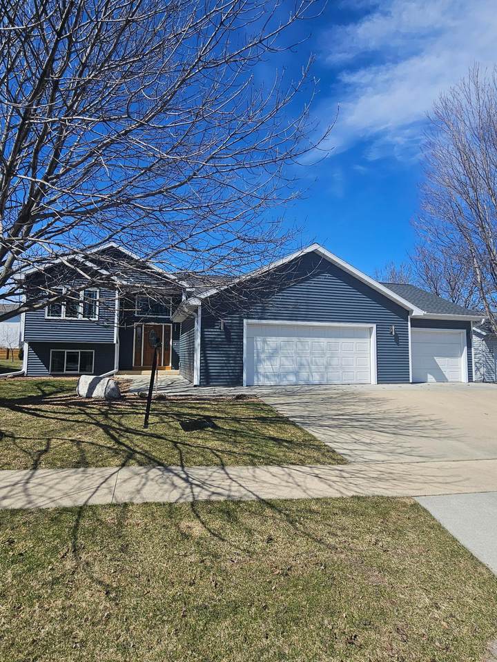 507 14th Avenue - Photo 1