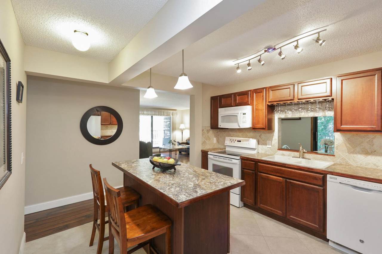 10451 Greenbrier Road - Photo 1