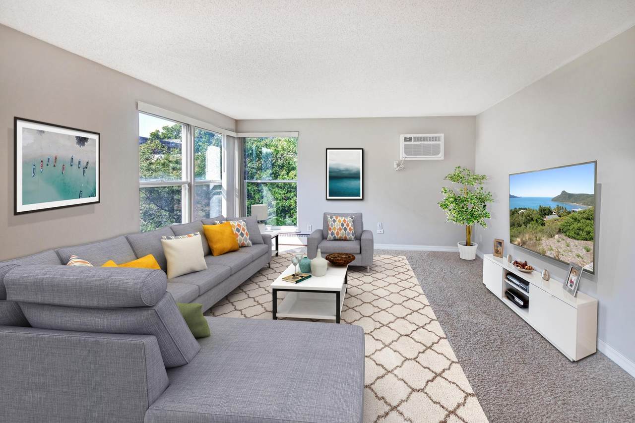 821 Douglas Avenue - Photo 1