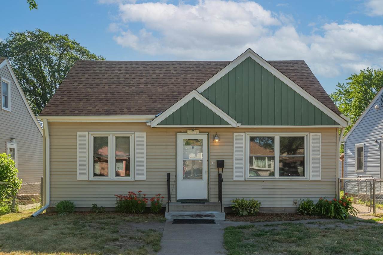 5134 Girard Avenue - Photo 1