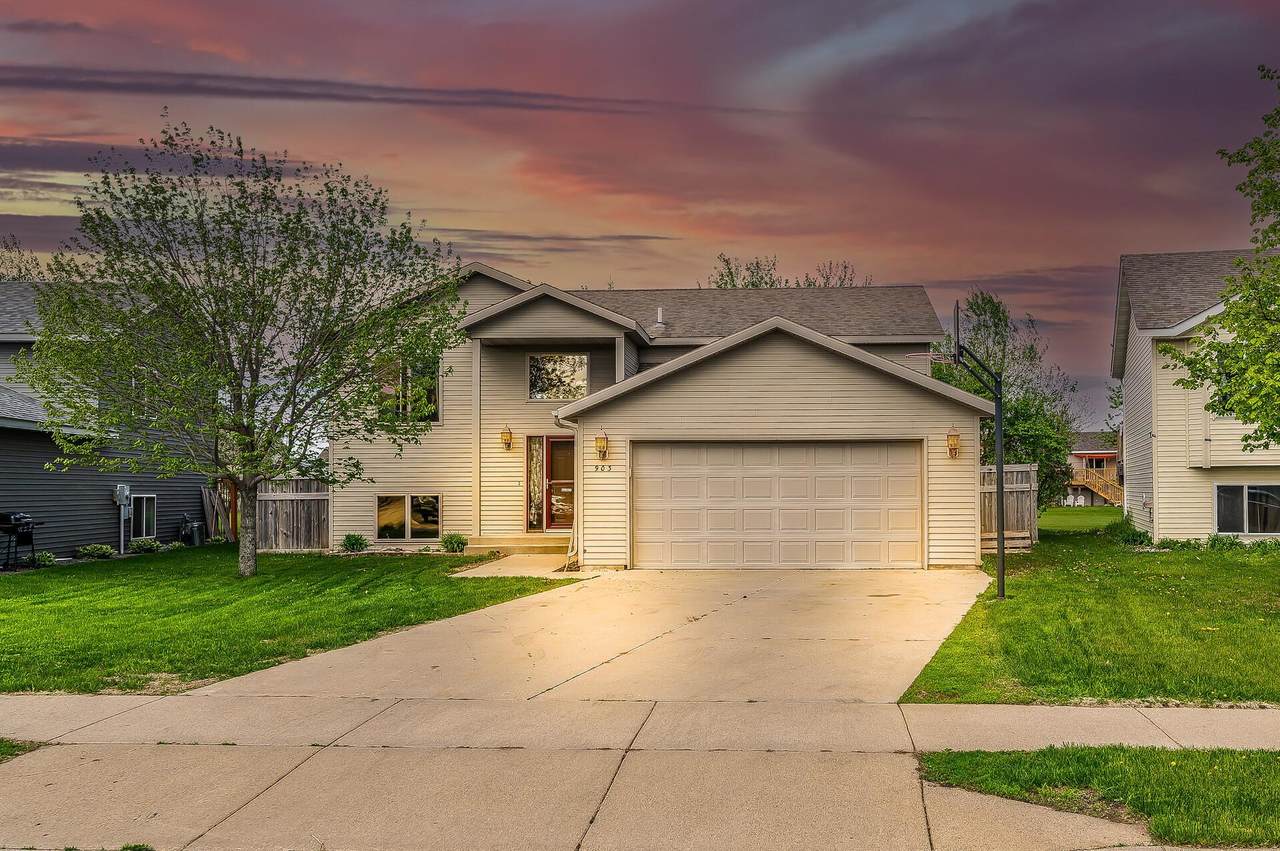 903 Savanna Avenue - Photo 1