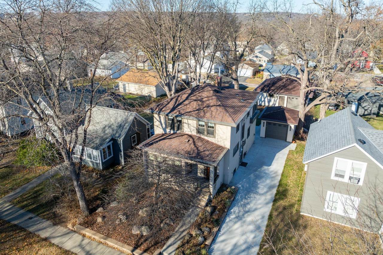 124 9th Street - Photo 1