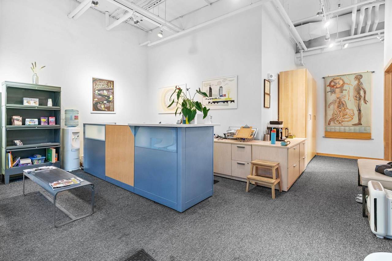 215 10th Avenue - Photo 1