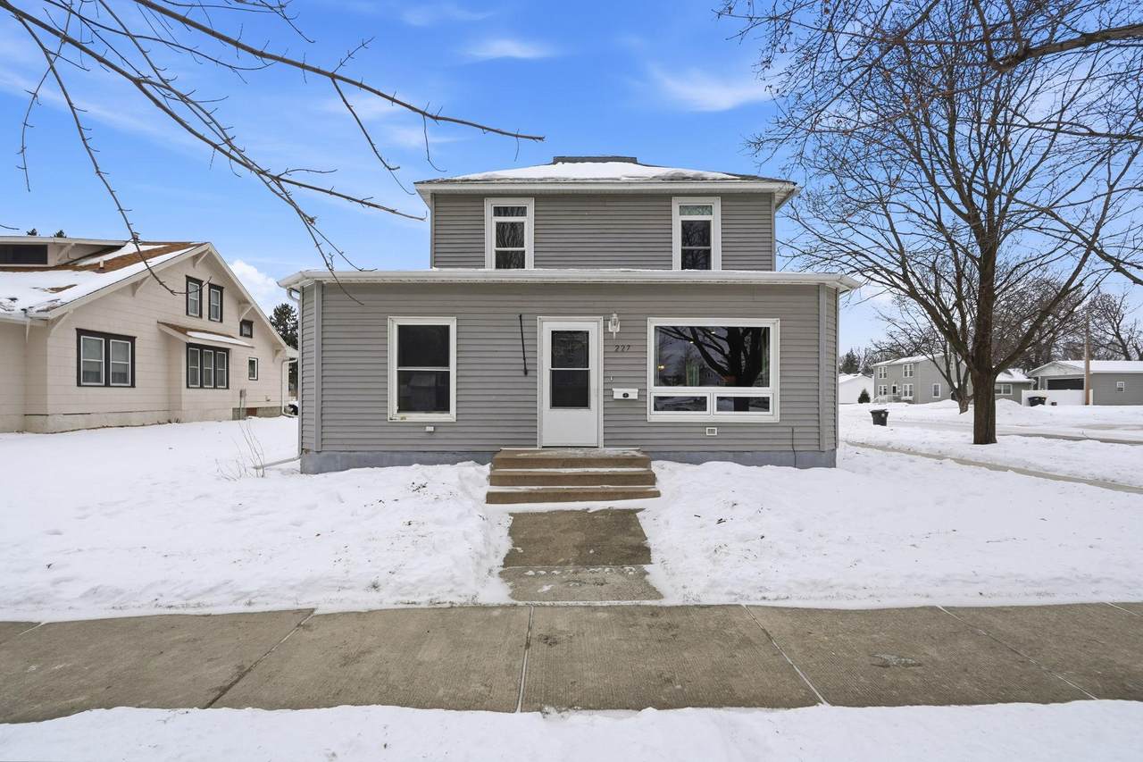 227 2nd Street - Photo 1