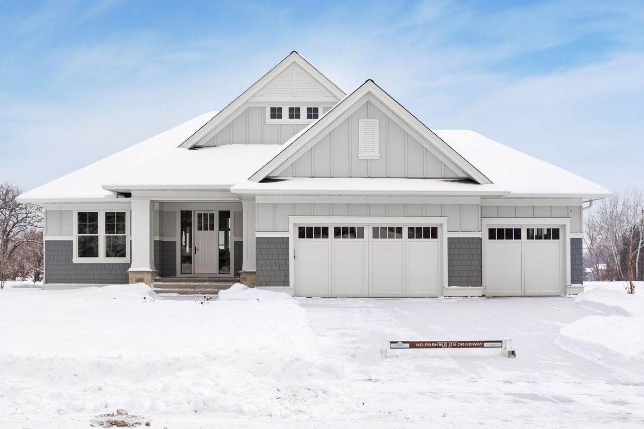 599 Harbor Court - Photo 1