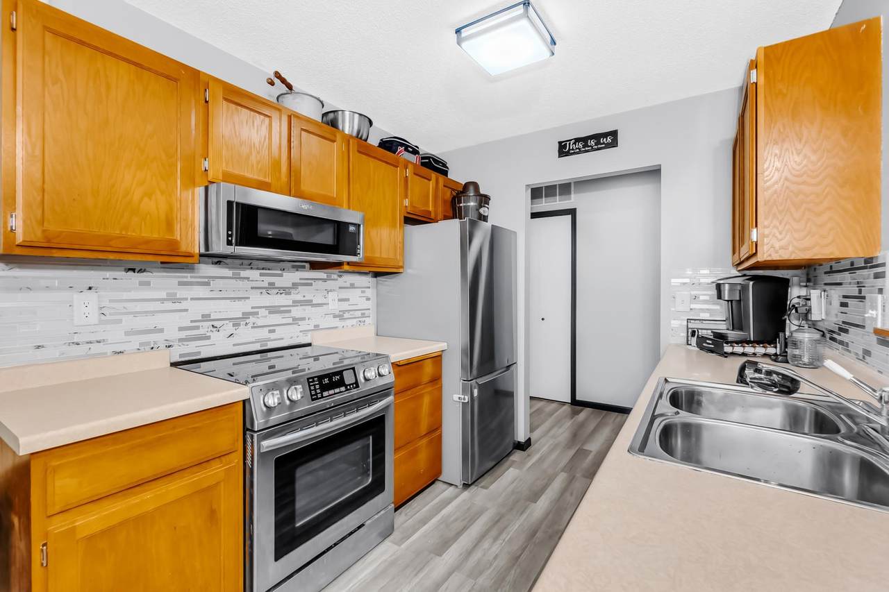 3175 Village Trail - Photo 1
