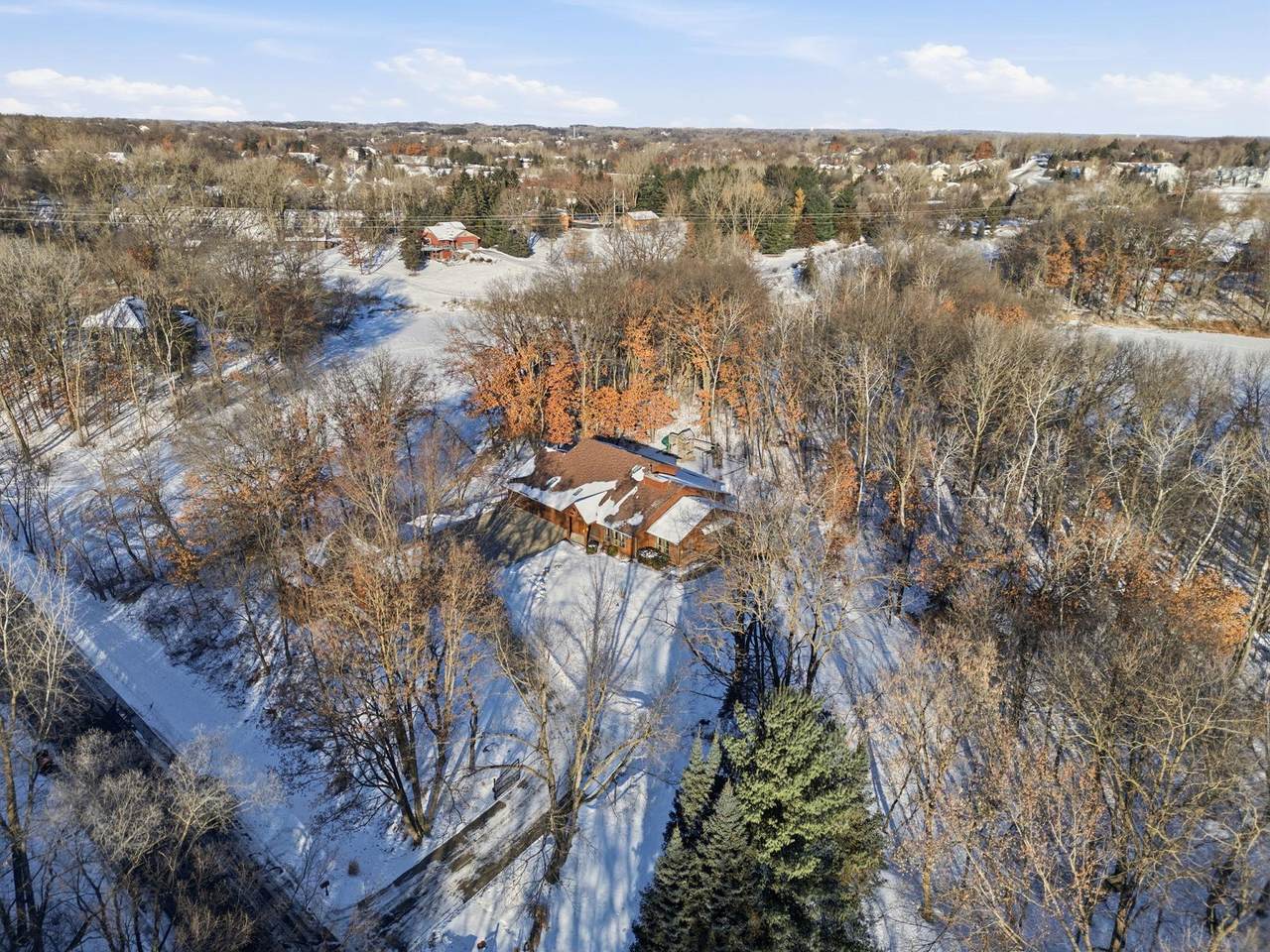 3853 90th Street - Photo 1